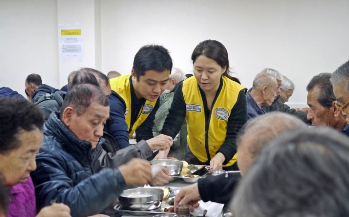 태평양과 동천, 독거노인을 위한 법률상담 및 배식봉사 (4).JPG
